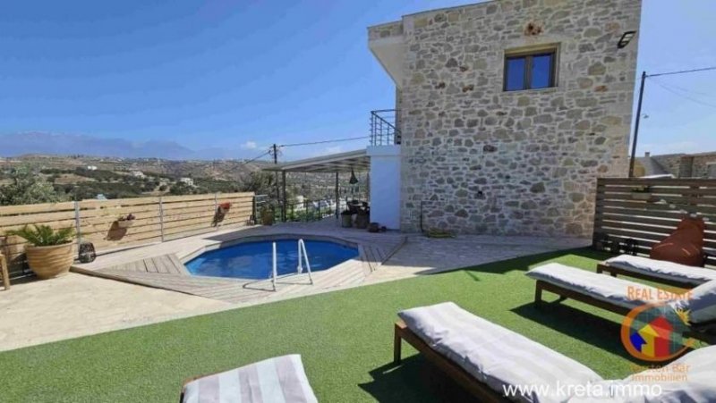 Pitsidia Kreta, Pitsidia, freistehende Steinvilla von 150m² Wohnfläche zu verkaufen. Haus kaufen